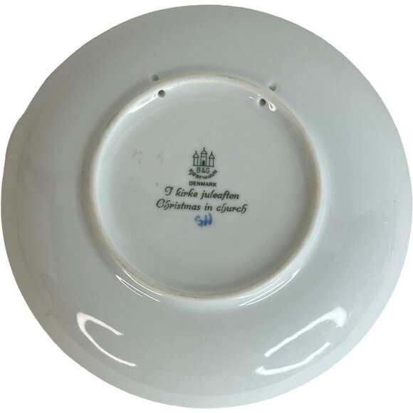 1968 B & G Christmas In Church Plate Blue Bing & Grondahl Copenhagen Denmark VTG - Picture 4 of 5
